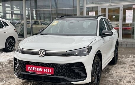 Volkswagen Tiguan, 2025 год, 4 850 000 рублей, 2 фотография