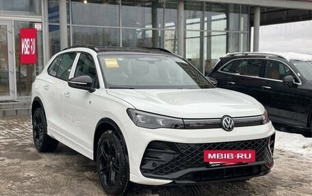 Volkswagen Tiguan, 2025 год, 4 850 000 рублей, 4 фотография