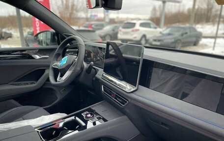 Volkswagen Tiguan, 2025 год, 4 850 000 рублей, 22 фотография