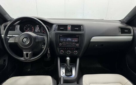 Volkswagen Jetta VI, 2012 год, 1 230 000 рублей, 11 фотография