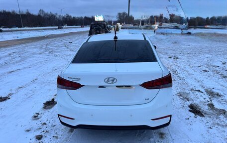 Hyundai Solaris II рестайлинг, 2017 год, 1 360 000 рублей, 4 фотография