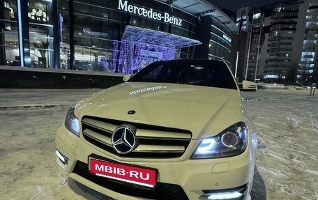 Mercedes-Benz C-Класс, 2013 год, 1 400 000 рублей, 12 фотография