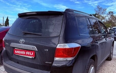 Toyota Highlander III, 2012 год, 2 350 000 рублей, 6 фотография