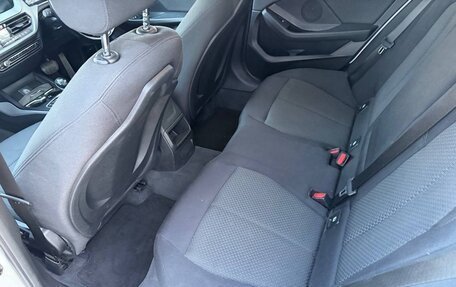 BMW 1 серия, 2019 год, 1 350 000 рублей, 17 фотография