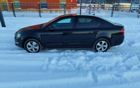 Skoda Octavia, 2017 год, 1 210 000 рублей, 2 фотография