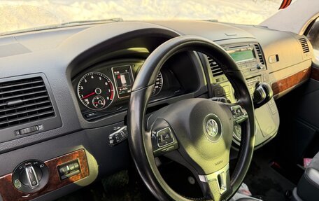 Volkswagen Multivan T5, 2015 год, 2 800 000 рублей, 7 фотография