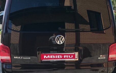 Volkswagen Multivan T5, 2015 год, 2 800 000 рублей, 6 фотография