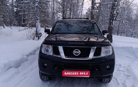 Nissan Pathfinder, 2012 год, 1 650 000 рублей, 8 фотография