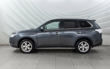 Mitsubishi Outlander III рестайлинг 3, 2014 год, 1 498 000 рублей, 4 фотография