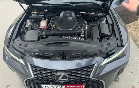 Lexus IS III, 2021 год, 4 250 000 рублей, 9 фотография