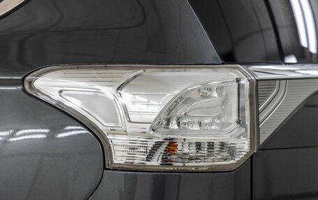 Mitsubishi Outlander III рестайлинг 3, 2014 год, 1 498 000 рублей, 12 фотография