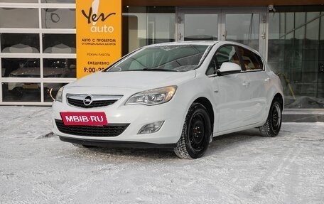 Opel Astra J, 2011 год, 629 000 рублей, 4 фотография
