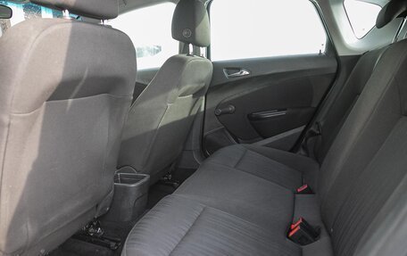 Opel Astra J, 2011 год, 629 000 рублей, 16 фотография