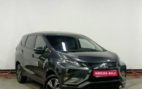 Mitsubishi Xpander, 2022 год, 2 659 000 рублей, 3 фотография