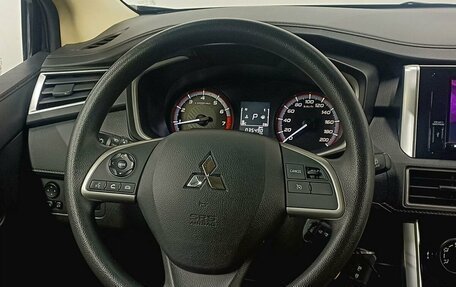 Mitsubishi Xpander, 2022 год, 2 659 000 рублей, 12 фотография