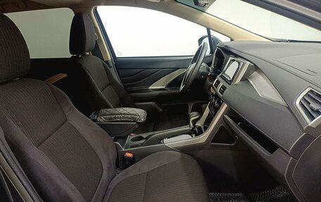 Mitsubishi Xpander, 2022 год, 2 659 000 рублей, 21 фотография