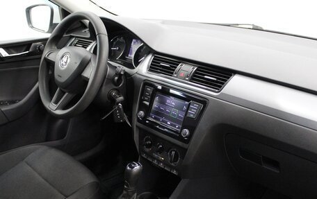 Skoda Rapid I, 2018 год, 1 150 000 рублей, 7 фотография