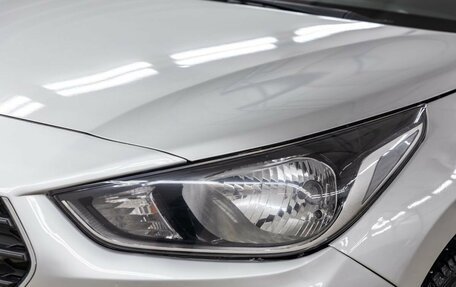 Hyundai Solaris II рестайлинг, 2018 год, 1 048 000 рублей, 11 фотография