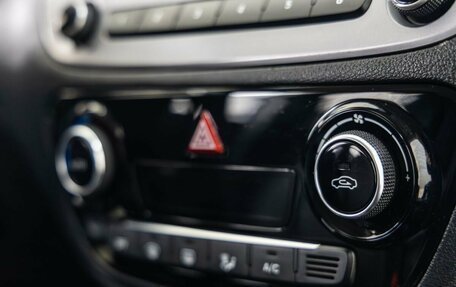 Hyundai Solaris II рестайлинг, 2018 год, 1 048 000 рублей, 32 фотография