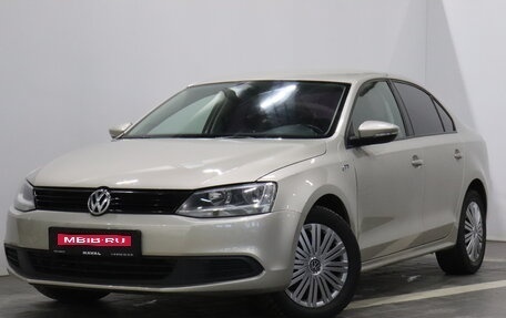 Volkswagen Jetta VI, 2012 год, 935 000 рублей, 1 фотография
