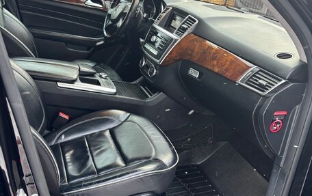 Mercedes-Benz M-Класс, 2012 год, 2 260 000 рублей, 8 фотография