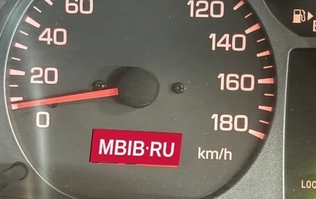 Mitsubishi Pajero iO, 2002 год, 650 000 рублей, 7 фотография