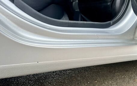 Hyundai Solaris II рестайлинг, 2013 год, 820 000 рублей, 11 фотография