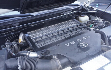 Toyota Land Cruiser 200, 2015 год, 5 637 000 рублей, 32 фотография
