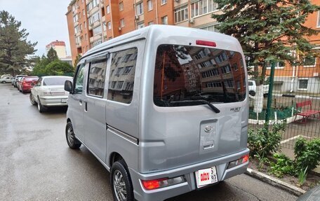 Daihatsu Hijet X, 2017 год, 875 000 рублей, 3 фотография