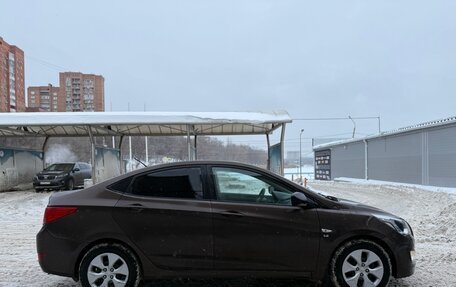 Hyundai Solaris II рестайлинг, 2016 год, 1 100 000 рублей, 4 фотография