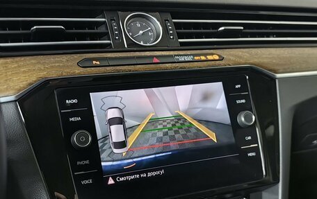 Volkswagen Passat B8 рестайлинг, 2018 год, 2 595 000 рублей, 21 фотография