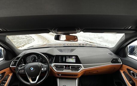 BMW 3 серия, 2019 год, 4 000 000 рублей, 11 фотография