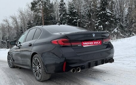 BMW 5 серия, 2019 год, 3 200 000 рублей, 4 фотография