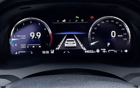 Toyota Camry, 2023 год, 3 550 000 рублей, 7 фотография