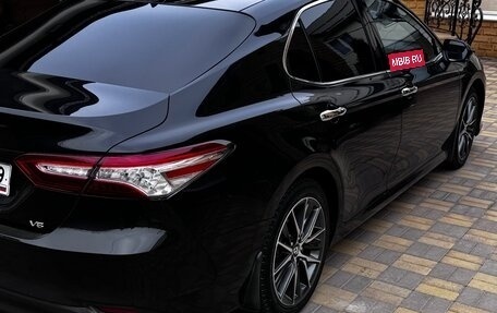 Toyota Camry, 2023 год, 3 550 000 рублей, 3 фотография