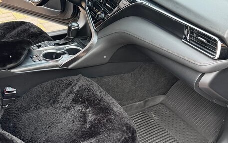 Toyota Camry, 2023 год, 3 550 000 рублей, 14 фотография