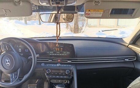 Hyundai Elantra, 2024 год, 2 300 000 рублей, 10 фотография