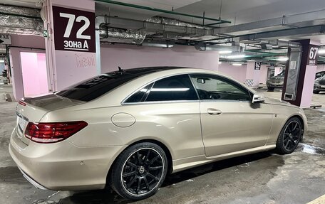 Mercedes-Benz E-Класс, 2016 год, 2 100 000 рублей, 5 фотография