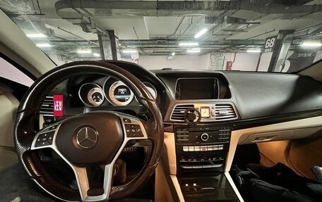 Mercedes-Benz E-Класс, 2016 год, 2 100 000 рублей, 8 фотография