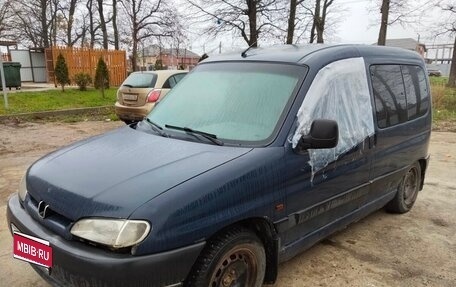Peugeot Partner II рестайлинг 2, 1999 год, 80 000 рублей, 1 фотография