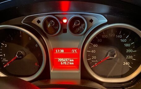 Ford Focus II рестайлинг, 2011 год, 700 000 рублей, 14 фотография