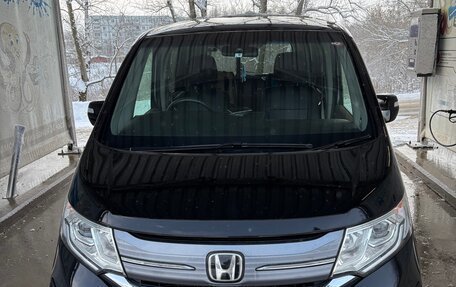 Honda Stepwgn IV, 2021 год, 2 900 000 рублей, 6 фотография