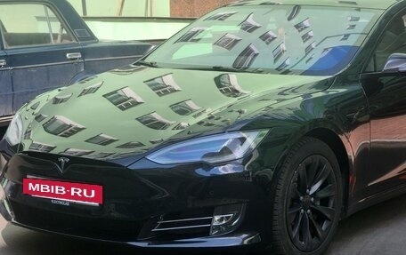 Tesla Model S I, 2018 год, 3 000 000 рублей, 3 фотография