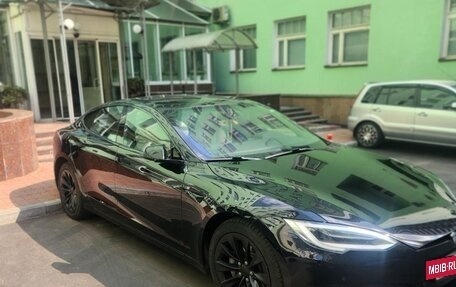 Tesla Model S I, 2018 год, 3 000 000 рублей, 7 фотография