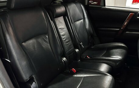 Toyota Highlander III, 2012 год, 2 357 000 рублей, 13 фотография