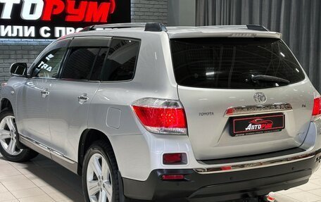 Toyota Highlander III, 2012 год, 2 357 000 рублей, 7 фотография