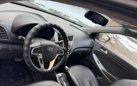 Hyundai Solaris II рестайлинг, 2012 год, 585 000 рублей, 16 фотография