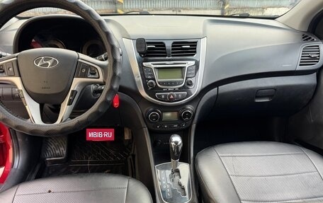 Hyundai Solaris II рестайлинг, 2012 год, 585 000 рублей, 14 фотография