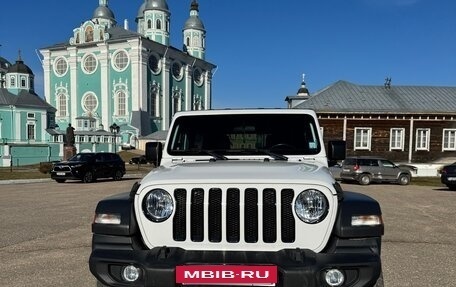 Jeep Wrangler, 2021 год, 4 500 000 рублей, 9 фотография