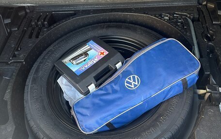 Volkswagen Tiguan II, 2022 год, 3 400 000 рублей, 9 фотография